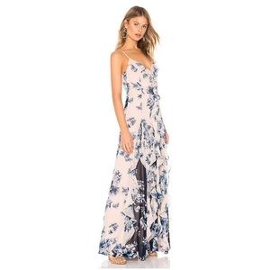 Like new - BCBG FLORAL MAXI DRESS